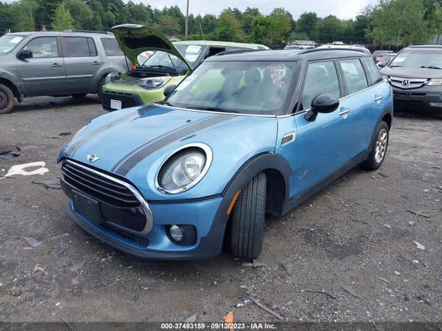 2017 MINI CLUBMAN WMWLU1C5XH2F27915 Photo 1