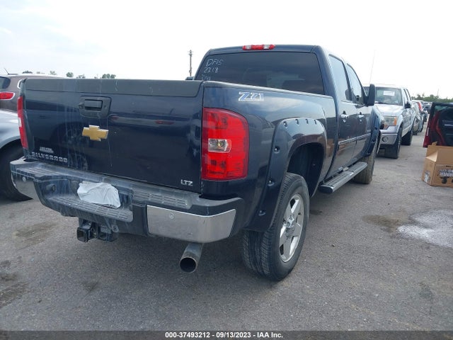 2013 CHEVROLET SILVERADO 2500HD LTZ VIN: 1GC1KYEG2DF152318