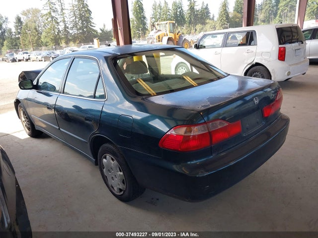 2000 HONDA ACCORD SDN LX VIN: 1HGCG5544YA011480