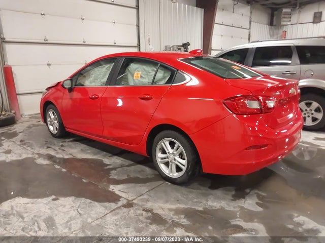 Chevrolet CRUZE LT 2018 1G1BE5SM9J7228541 Image 3