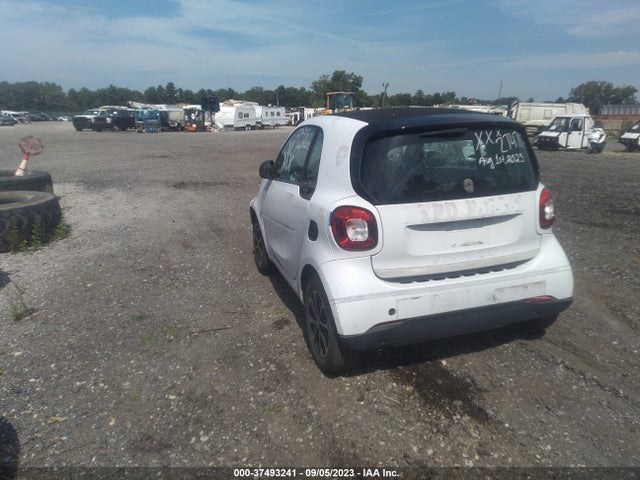 2017 Smart Fortwo, VIN: WMEFJ5DA0HK174529