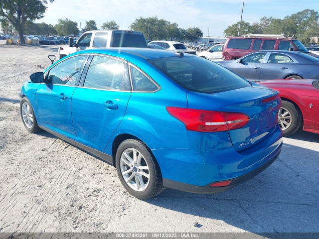 Ford FOCUS SE 2016 1FADP3F21GL394761 Image 3