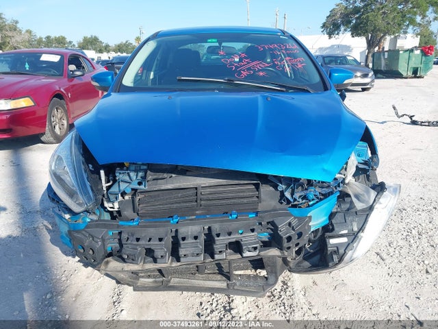 Ford FOCUS SE 2016 1FADP3F21GL394761 Image 6