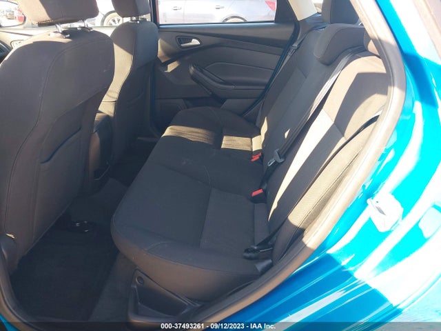 Ford FOCUS SE 2016 1FADP3F21GL394761 Image 8