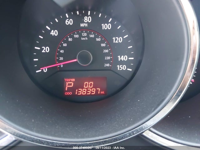 2012 KIA SORENTO LX VIN: 5XYKT3A17CG204513