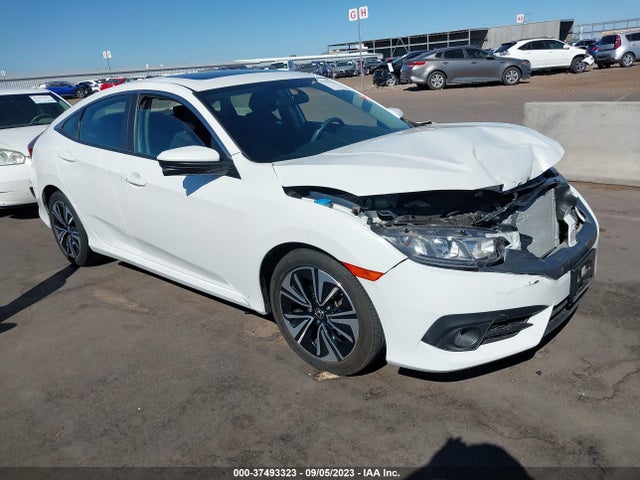 2018 19XFC1E31JE002827 main image