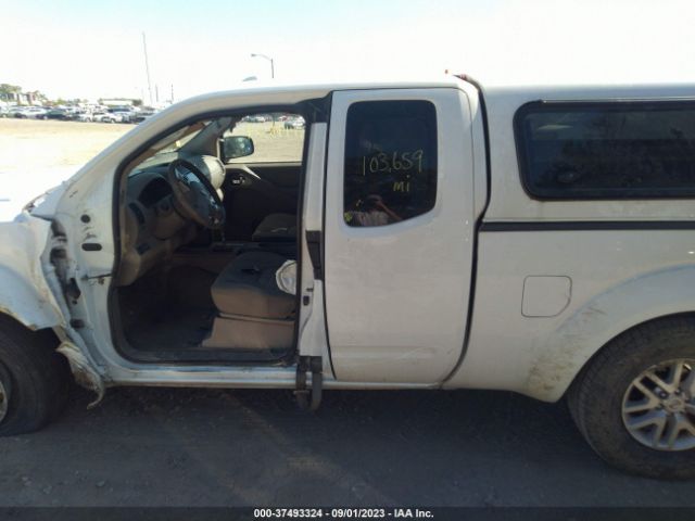 1N6DD0CW2HN742871 Nissan Frontier Sv V6