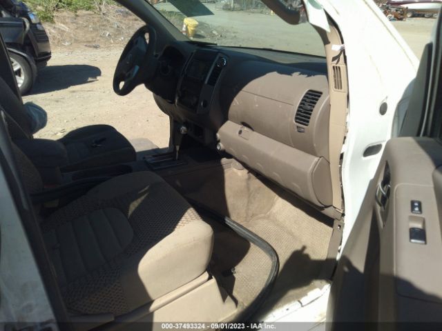 1N6DD0CW2HN742871 Nissan Frontier Sv V6