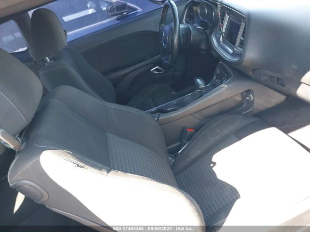 2C3CDZAG0JH121839 Dodge Challenger Sxt