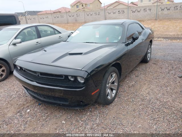 2C3CDZAG0JH121839 Dodge Challenger Sxt