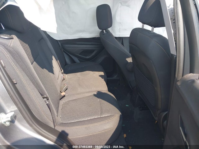 Chevrolet TRAX LS 2020 3GNCJNSB8LL206302 Image 8