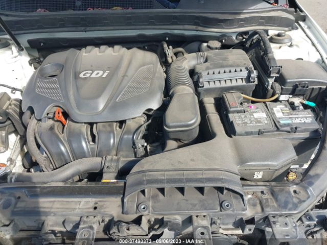 KNAGM4A7XF5572742 KIA Optima Lx