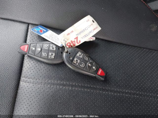 2C4RDGEG3HR773704 Dodge Grand Caravan Gt