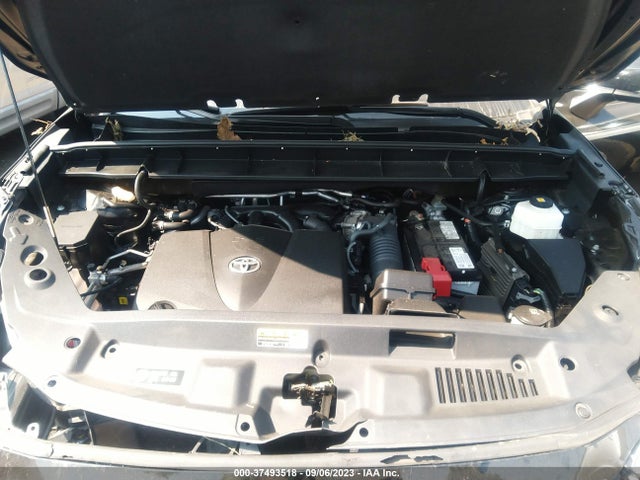 Toyota Highlander Xle 2021 5TDHZRBH9MS075833 Image 10