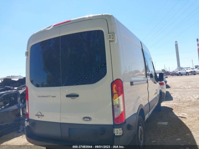 1FTNR2CV4FKB04017 Ford TRANSIT CARGO VAN