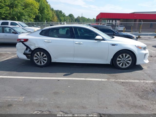 5XXGT4L37JG242514 KIA Optima S