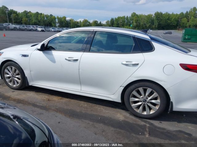5XXGT4L37JG242514 KIA Optima S