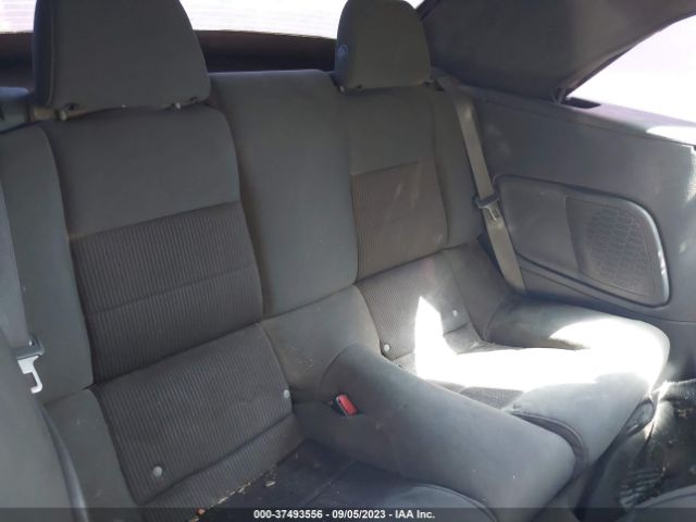 1ZVBP8EM0E5208563 Ford Mustang V6