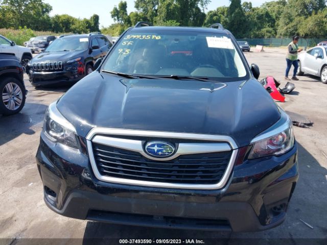 JF2SKAGCXKH447773 Subaru Forester Premium