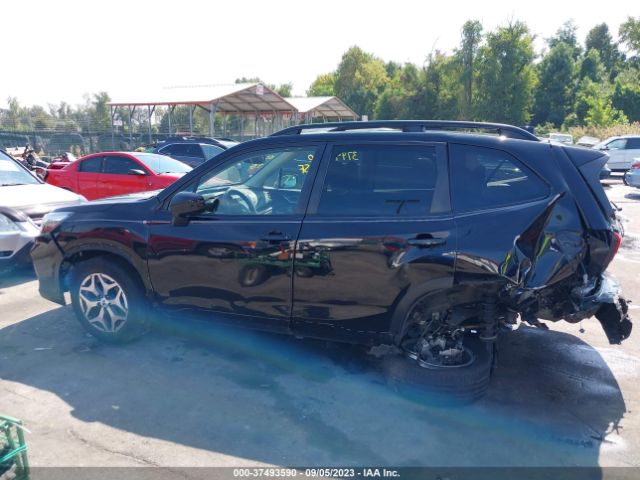 JF2SKAGCXKH447773 Subaru Forester Premium