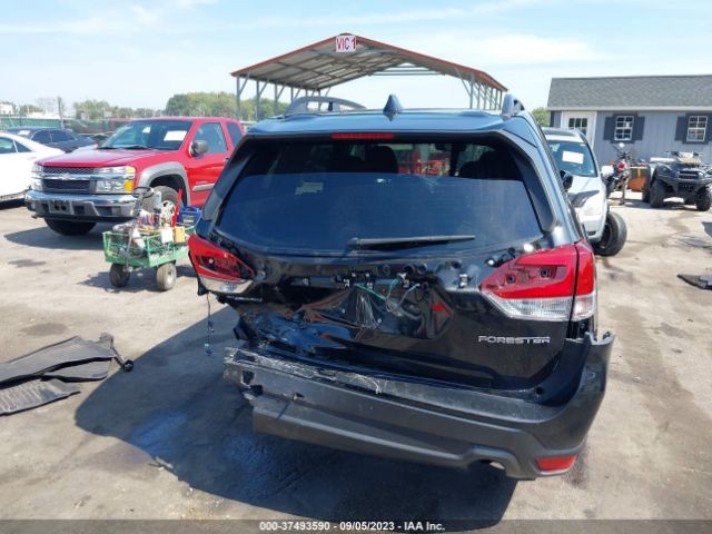 JF2SKAGCXKH447773 Subaru Forester Premium