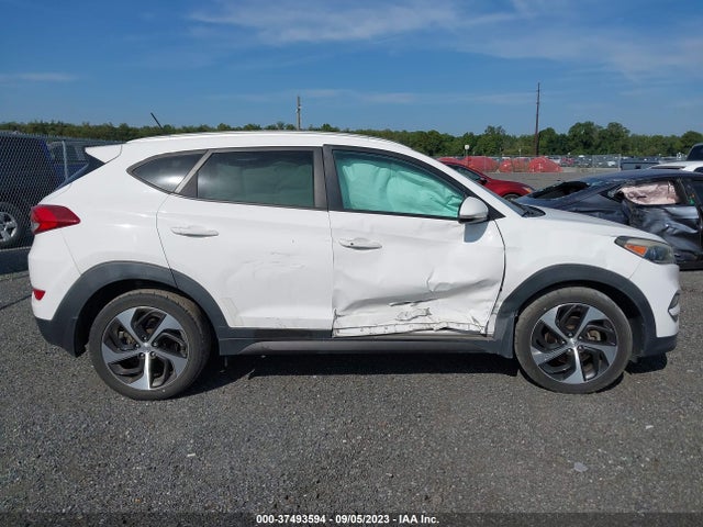 Hyundai Tucson Sport 2016 KM8J3CA26GU043494 Image 13