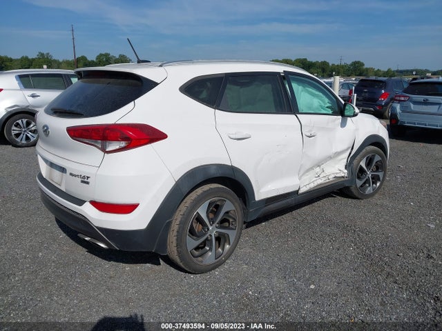 Hyundai Tucson Sport 2016 KM8J3CA26GU043494 Image 4