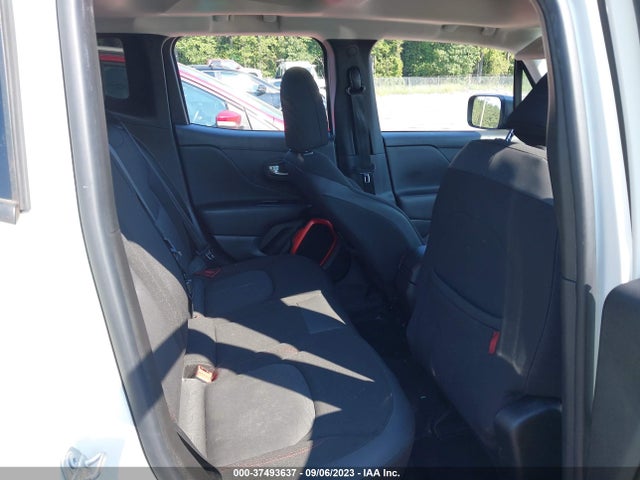 ZACCJBCB4HPE70475 Jeep Renegade Trailhawk 4x4