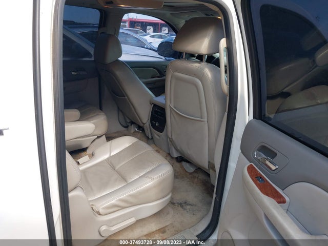 2007 GMC YUKON XL SLT VIN: 1GKFC16J57J220587