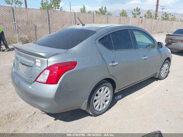 Nissan VERSA SV 2014 3N1CN7AP1EL869996 Image 4