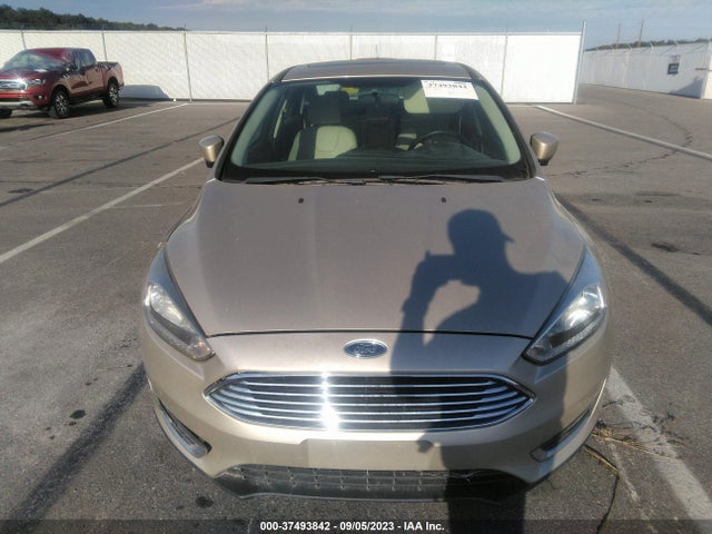 2018 FORD FOCUS TITANIUM VIN: 1FADP3J24JL294149