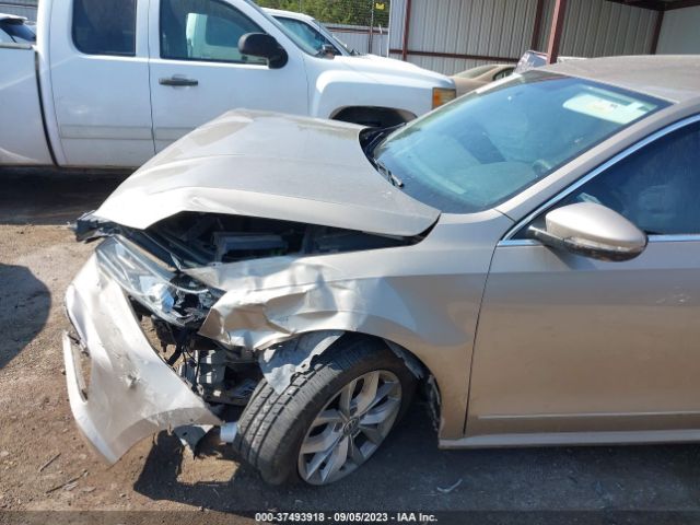 1VWAS7A35GC008942 Volkswagen Passat 1.8t S