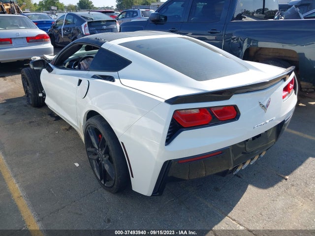 Chevrolet Corvette 2lt 2015 1G1YC2D79F5105895 Image 3