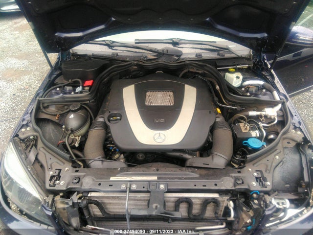 2011 Mercedes-benz C 300 Sport 4matic/luxury 4matic მანქანა იყიდება აუქციონზე, vin: WDDGF8BB1BF526105, აუქციონის ნომერი: 37494090
