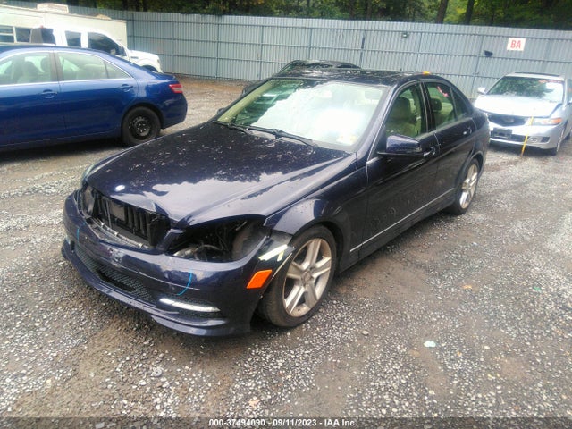 2011 Mercedes-benz C 300 Sport 4matic/luxury 4matic მანქანა იყიდება აუქციონზე, vin: WDDGF8BB1BF526105, აუქციონის ნომერი: 37494090