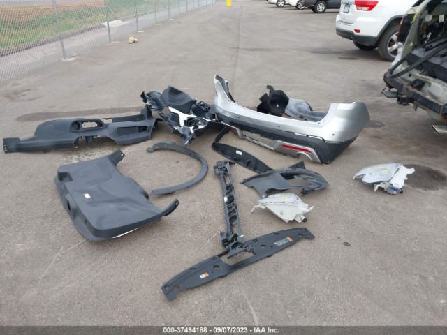 1FM5K8D88HGD64132 Ford EXPLORER XLT