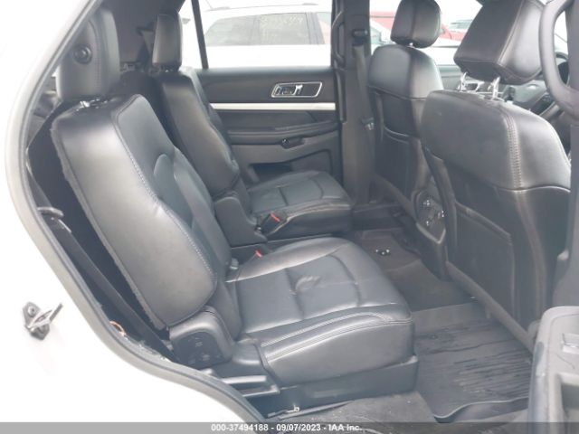 1FM5K8D88HGD64132 Ford EXPLORER XLT
