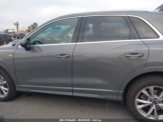 WA1DECF32M1047918 Audi Q3 S Line Premium