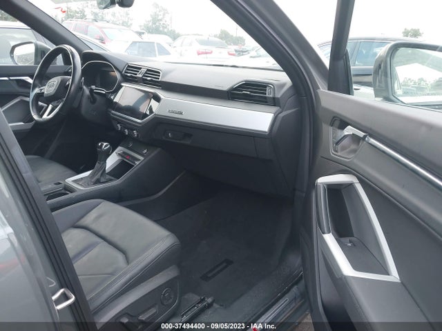 WA1DECF32M1047918 Audi Q3 S Line Premium
