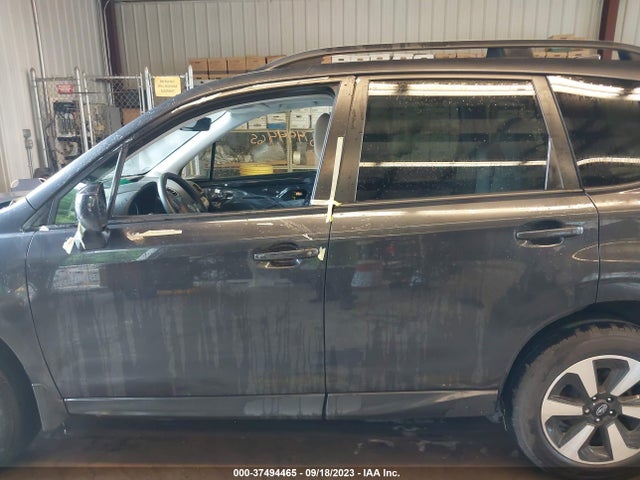 2017 SUBARU FORESTER PREMIUM VIN: JF2SJAECXHG576665