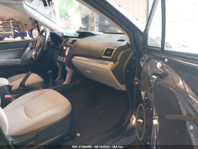 2017 SUBARU FORESTER PREMIUM VIN: JF2SJAECXHG576665