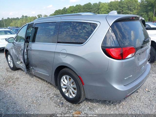2C4RC1EG3JR132803 Chrysler Pacifica Touring L Plus