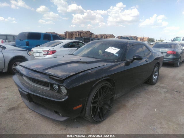 Dodge Challenger Sxt Plus 2014 2C3CDYAG3EH212202 Image 2