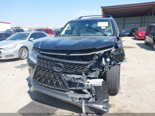 2017 Lexus LX, VIN: JTJHY7AXXH4230551