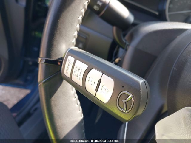 2018 MAZDA MAZDA3 4-DOOR 3MZBN1V37JM275606 Photo 10