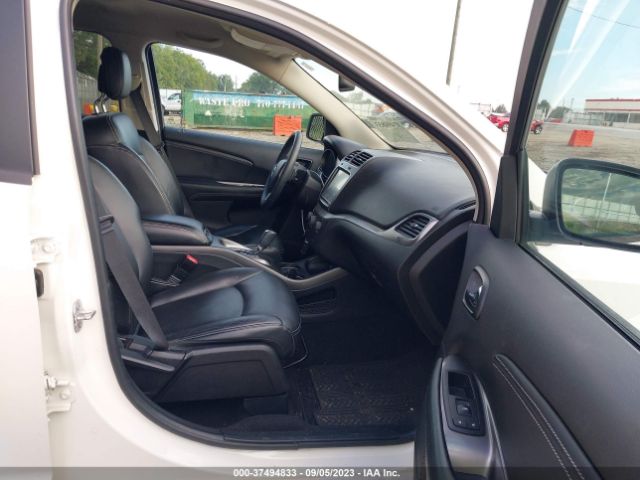 3C4PDCGGXFT596043 Dodge Journey Crossroad