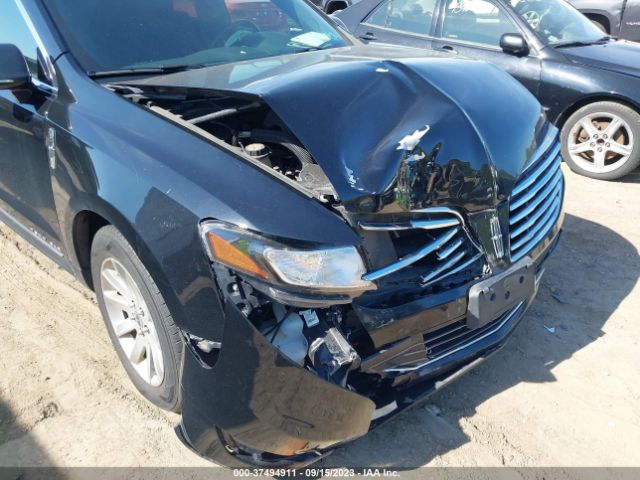 2LMHJ5NK2JBL01926 Lincoln MKT
