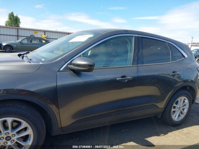 1FMCU9G64LUC43450 Ford ESCAPE SE