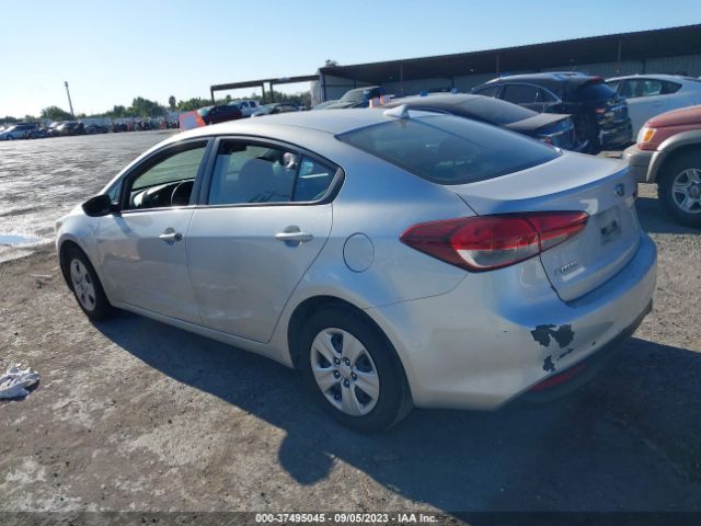 3KPFL4A76JE268435 KIA FORTE LX