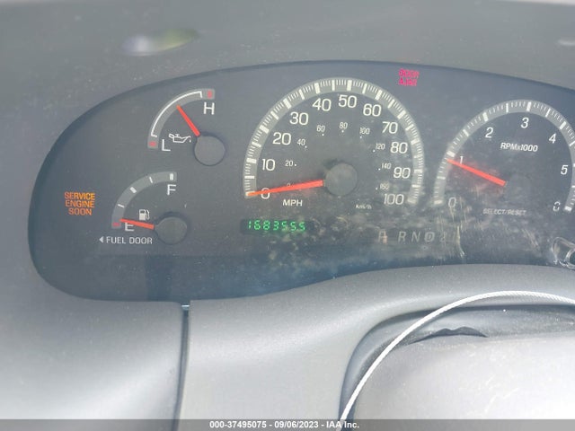2001 FORD F-150 XL/XLT VIN: 1FTZX17251NB03032